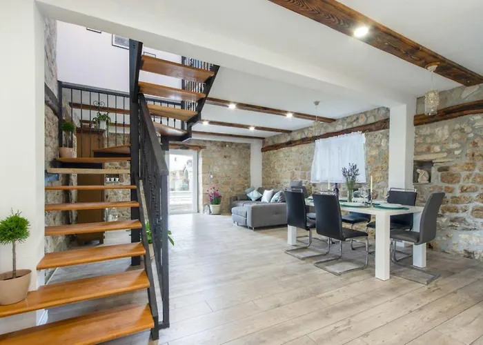 Villa Kamena With Private Pool *