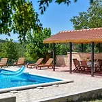 Kamena With Private Pool Hrvace