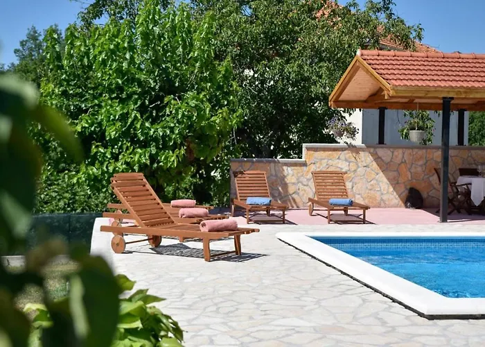 Kamena With Private Pool * Hrvace