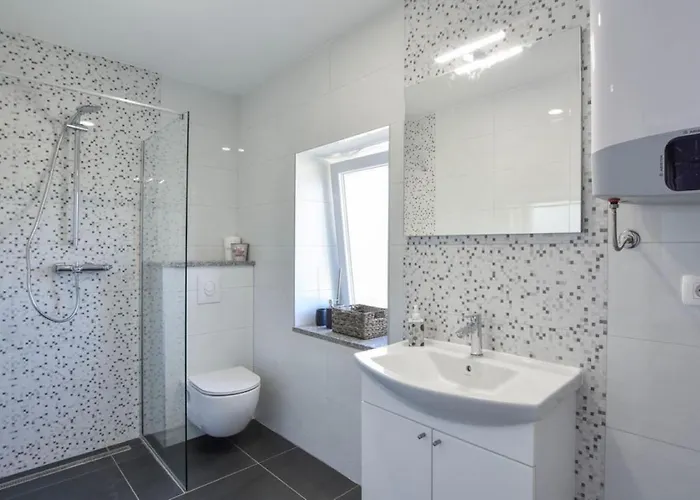 Kamena With Private Pool * Hrvace